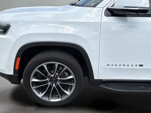 Used 2022 Jeep Wagoneer Series II w/ Convenience Group I image 34