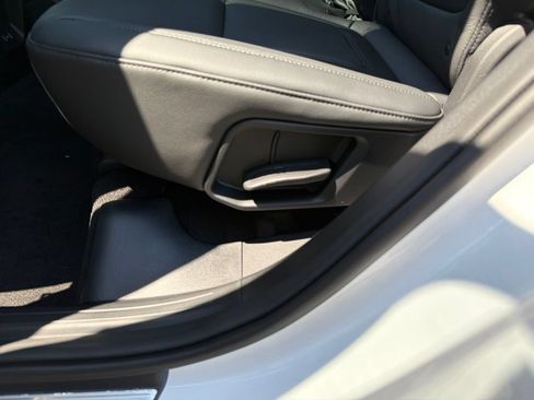 New 2026 Hyundai Tucson Limited AWD/4WD image 18