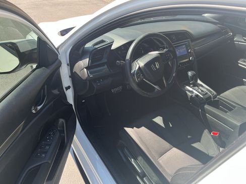 Used 2019 Honda Civic Sport image 9