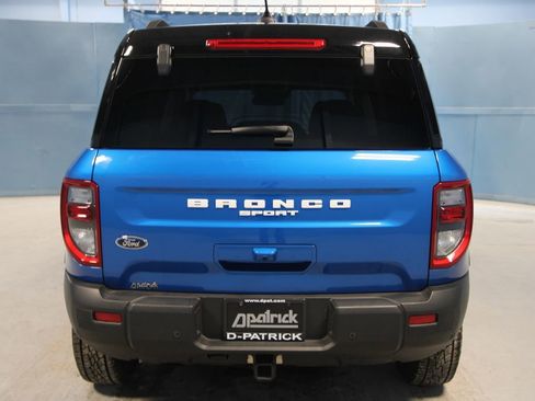 Used 2025 Ford Bronco Sport Badlands image 32