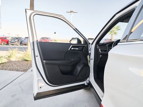 Used 2024 Mitsubishi Outlander Ralliart image 20