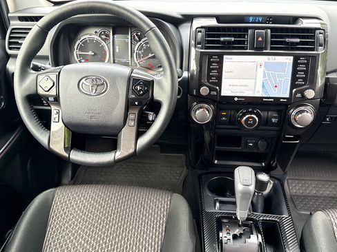 Used 2023 Toyota 4Runner TRD Off-Road AWD/4WD image 19