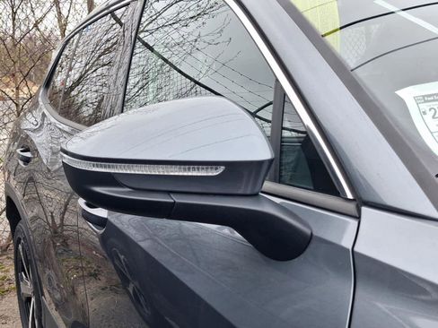 New 2026 Volkswagen Tiguan SE AWD/4WD image 7