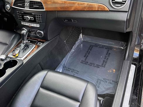 Used 2012 Mercedes-Benz C 250 Sedan image 36