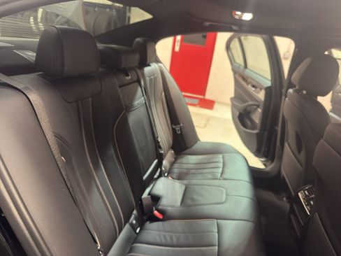 Used 2019 BMW 540i w/ M Sport Package image 27