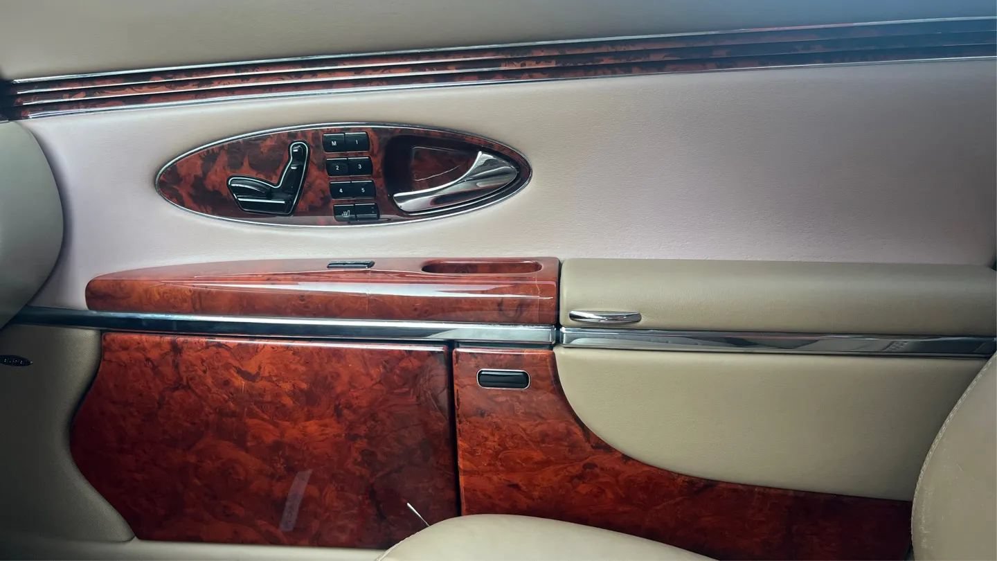 Used 2004 Maybach 57 RWD image 44