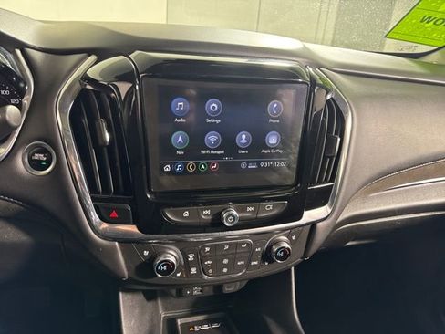 Used 2021 Chevrolet Traverse High Country AWD/4WD image 31