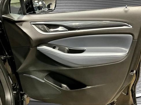Used 2023 Buick Enclave Essence w/ Experience Buick Package AWD/4WD image 27