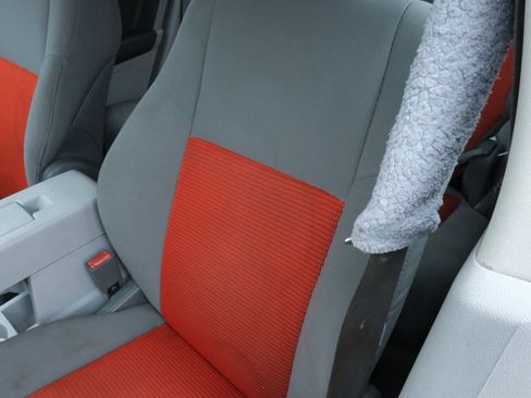 Used 2007 Dodge Caliber SXT image 21