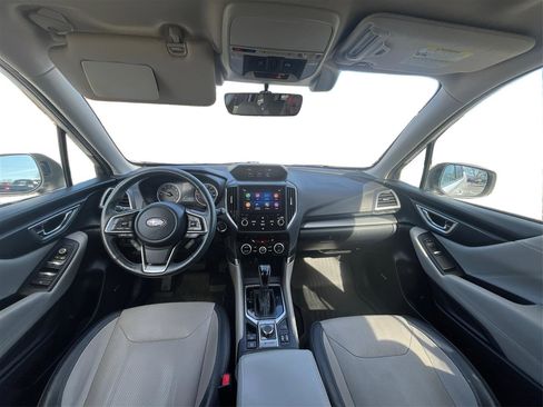 Used 2019 Subaru Forester Limited image 23