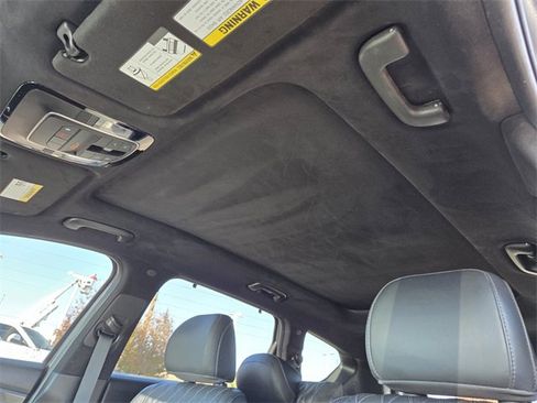 Used 2022 Hyundai Santa Fe Calligraphy image 11