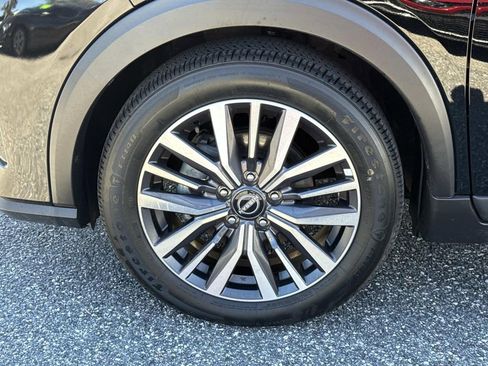 Certified 2024 Nissan Kicks SV image 11