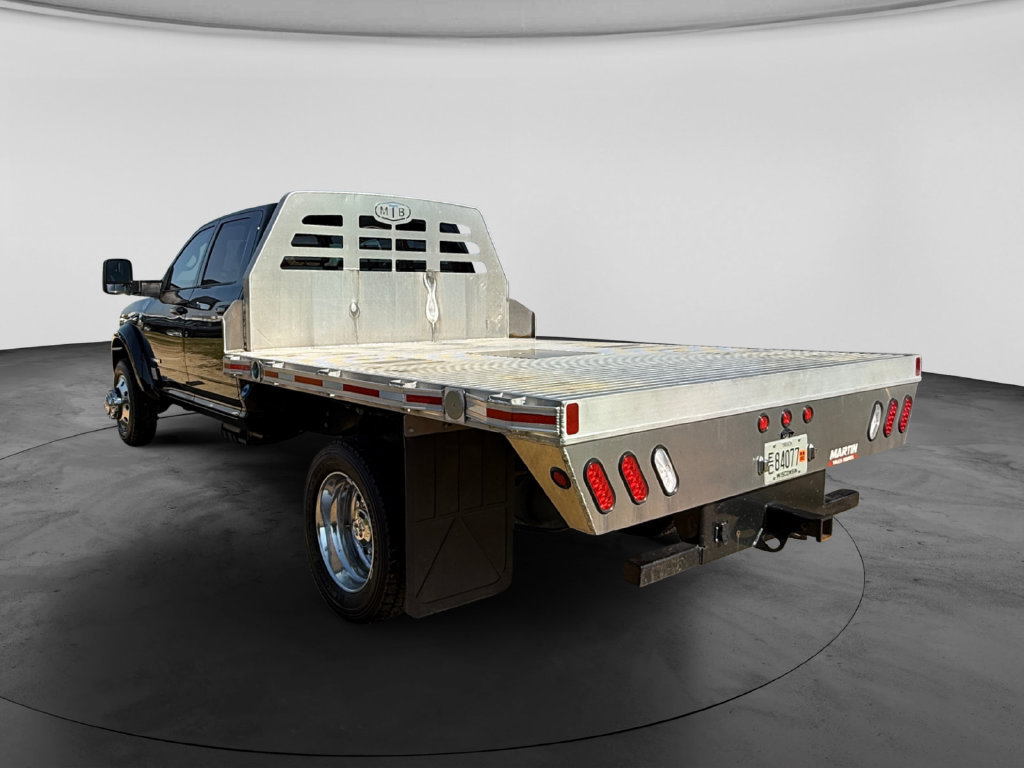 Used 2026 RAM 5500 4x4 Crew Cab w/ Laramie Trim Package image 7
