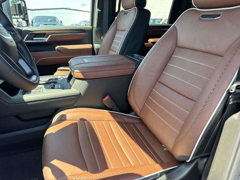 New 2025 GMC Sierra 2500 Denali Ultimate w/ Max Trailering Package image 22