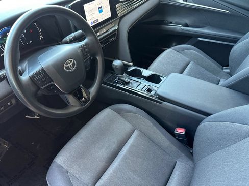 Certified 2025 Toyota Camry LE FWD image 10