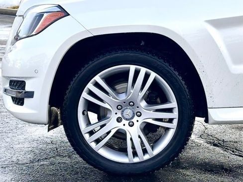 Used 2015 Mercedes-Benz GLK 350 4MATIC image 7