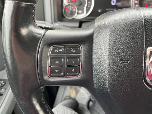 Used 2018 RAM 1500 Big Horn image 18