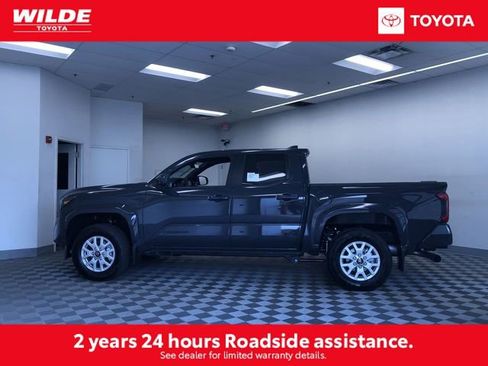 New 2026 Toyota Tacoma SR5 AWD/4WD image 3