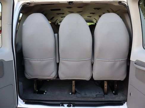 Used 2012 Ford E-350 and Econoline 350 XLT RWD image 14