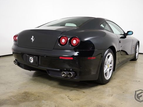 Used 2007 Ferrari 612 Scaglietti image 9