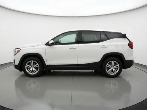 Used 2024 GMC Terrain SLE FWD image 5