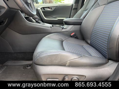 Used 2024 Toyota RAV4 XSE AWD/4WD image 11