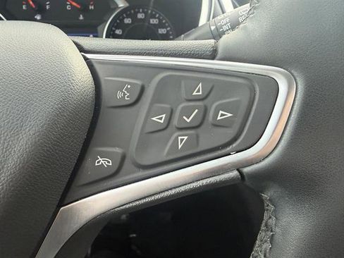 Used 2023 Chevrolet Equinox LT image 26