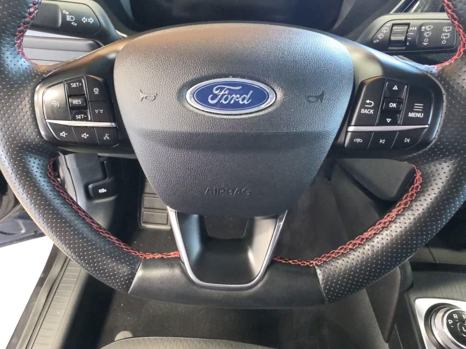 Used 2023 Ford Escape ST-Line Select w/ Tech Pack #1 AWD/4WD image 18