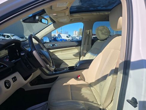 Used 2014 Lincoln MKT AWD w/ Equipment Group 201A image 11