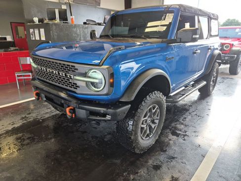 Used 2024 Ford Bronco Badlands AWD/4WD image 2