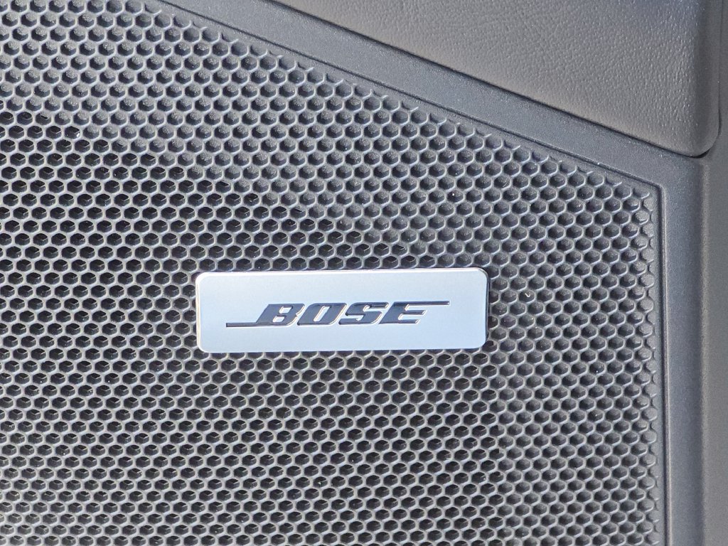 Used 2020 Porsche Cayenne Turbo AWD/4WD image 25