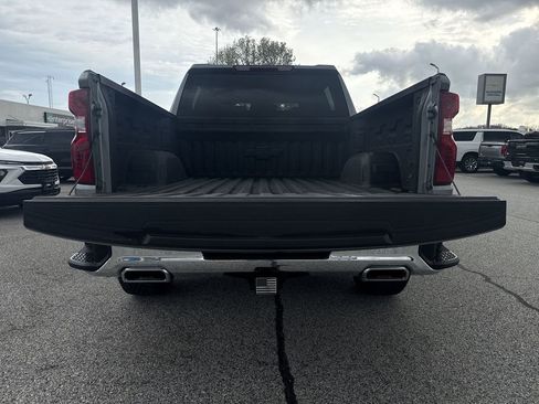 Used 2024 Chevrolet Silverado 1500 LT w/ Z71 Off-Road Package image 20