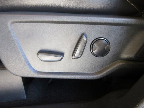 Certified 2025 Ford Bronco Badlands image 11