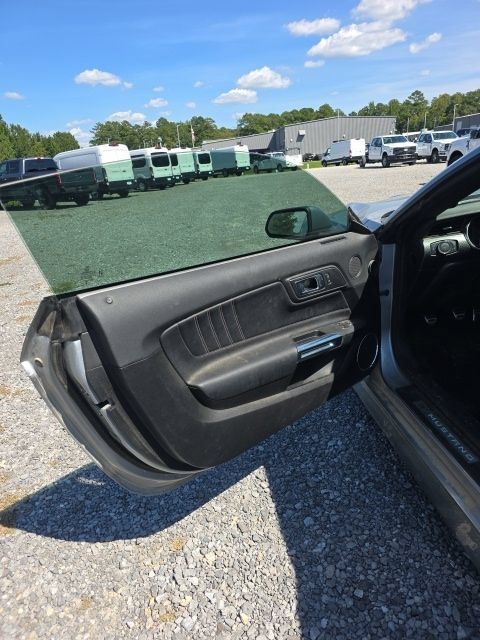 Used 2021 Ford Mustang Premium w/ 2.3L High Performance Package RWD image 7