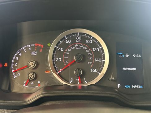 Used 2021 Toyota Corolla SE w/ Carpet Mat Package (TMS) image 31