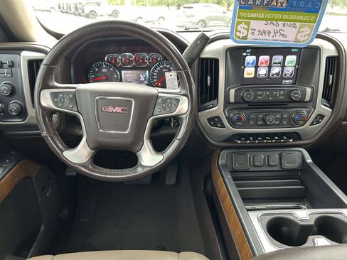 Used 2018 GMC Sierra 1500 SLT AWD/4WD image 10