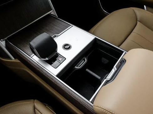 New 2026 Land Rover Range Rover Long Wheelbase SE AWD/4WD image 29