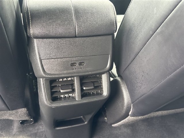 Used 2025 GMC Terrain Elevation w/ Elevation Premium Package AWD/4WD image 21
