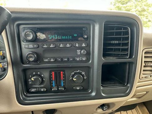 Used 2006 Chevrolet Silverado 1500 LT w/ Light Duty Power Package image 26