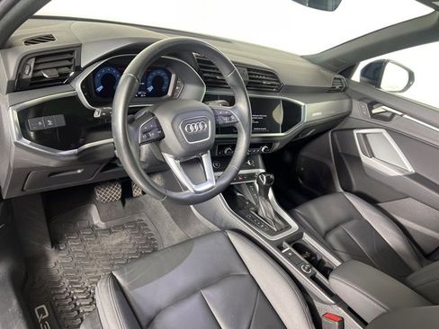 Certified 2023 Audi Q3 2.0T Premium Plus w/ Premium Plus Package image 15