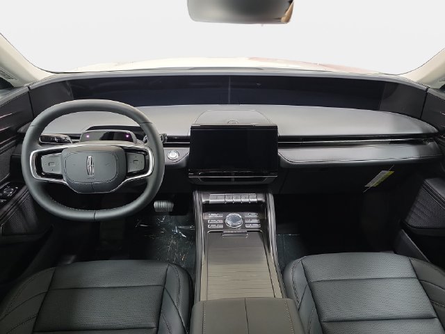 New 2026 Lincoln Nautilus Premier AWD/4WD image 9