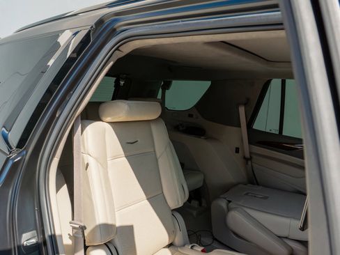Used 2024 Cadillac Escalade Sport Platinum w/ LPO, ONYX Package AWD/4WD image 55