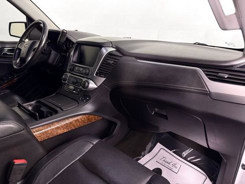 Used 2017 Chevrolet Tahoe Premier AWD/4WD image 34