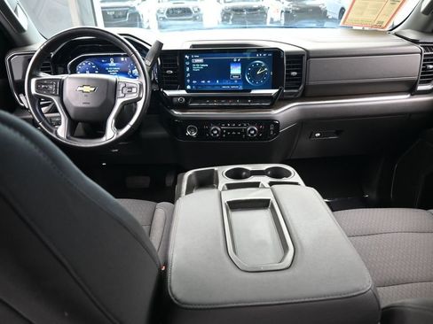 Used 2023 Chevrolet Silverado 1500 LT RWD image 38