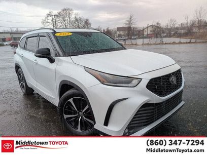 Used 2022 Toyota Highlander XSE
