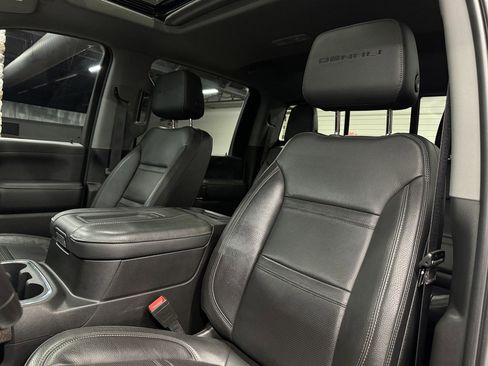 Used 2022 GMC Sierra 2500 Denali w/ Denali Ultimate Package AWD/4WD image 23