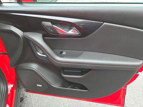 Certified 2023 Chevrolet Blazer RS w/ Driver Confidence II Package image 17