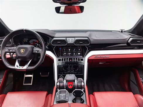 Used 2020 Lamborghini Urus AWD/4WD image 19