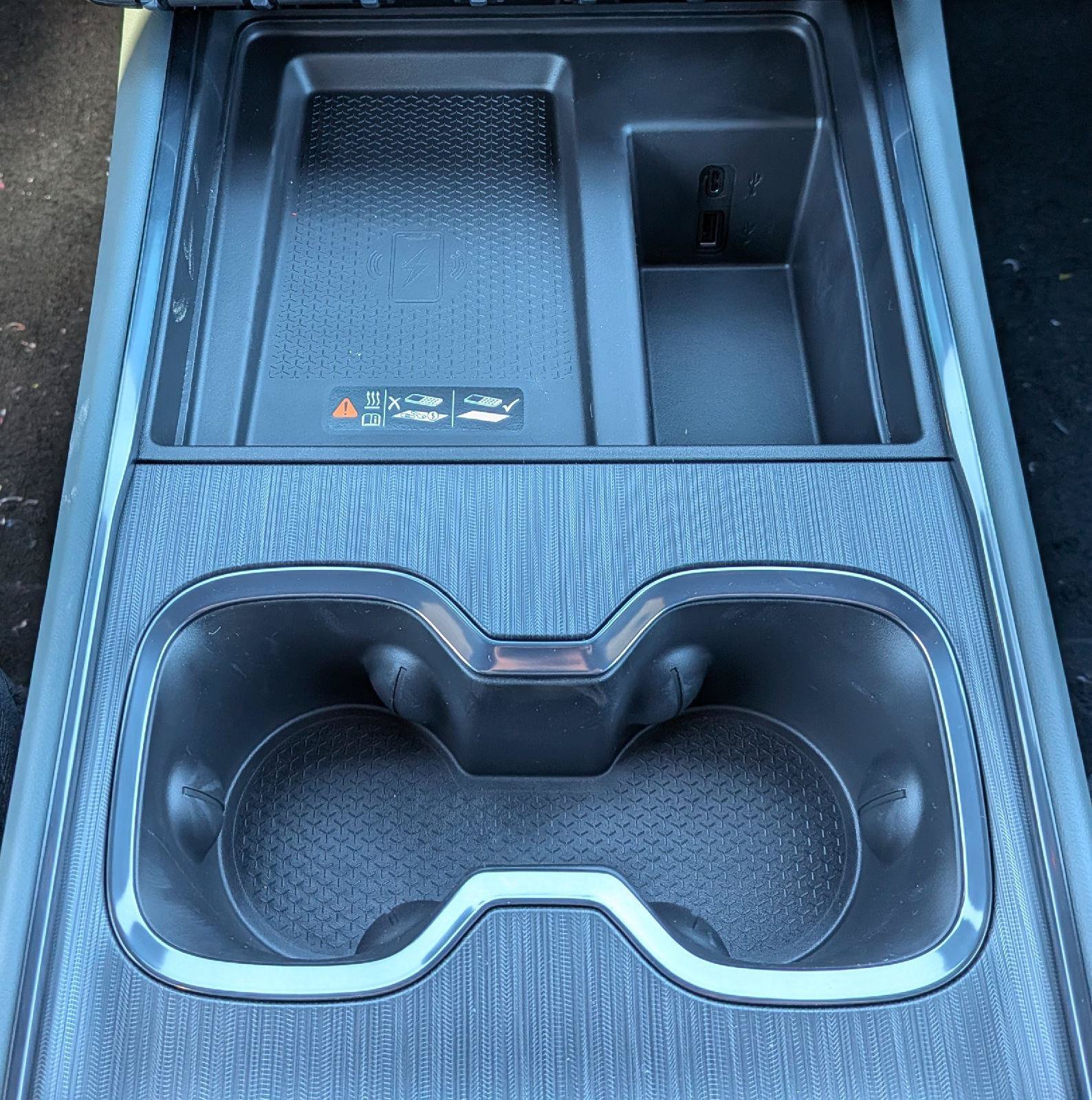 New 2027 GMC Acadia AT4 w/ Luxury Package AWD/4WD image 18