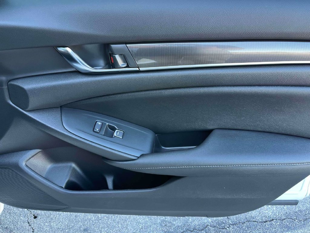 Used 2020 Honda Accord Sport image 19